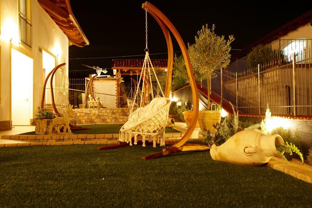 Wellness Suite Na' Canuna' Roddi Buitenkant foto
