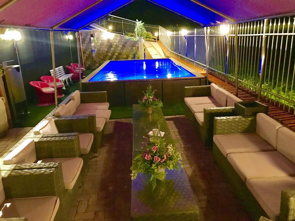 Wellness Suite Na' Canuna' Roddi Buitenkant foto