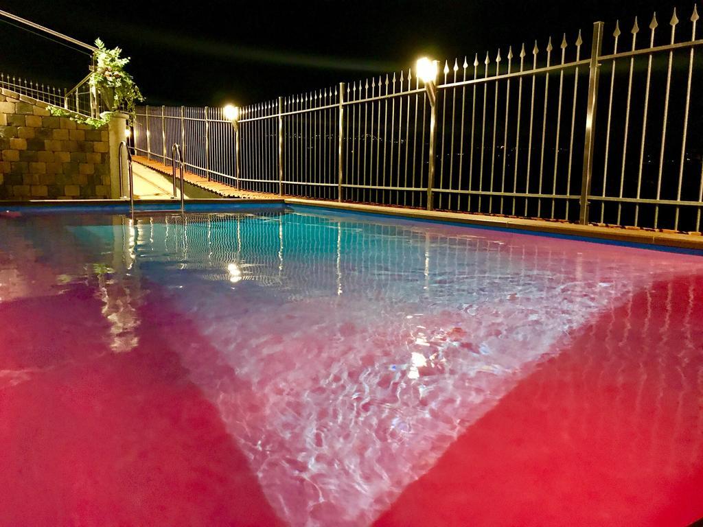 Wellness Suite Na' Canuna' Roddi Buitenkant foto