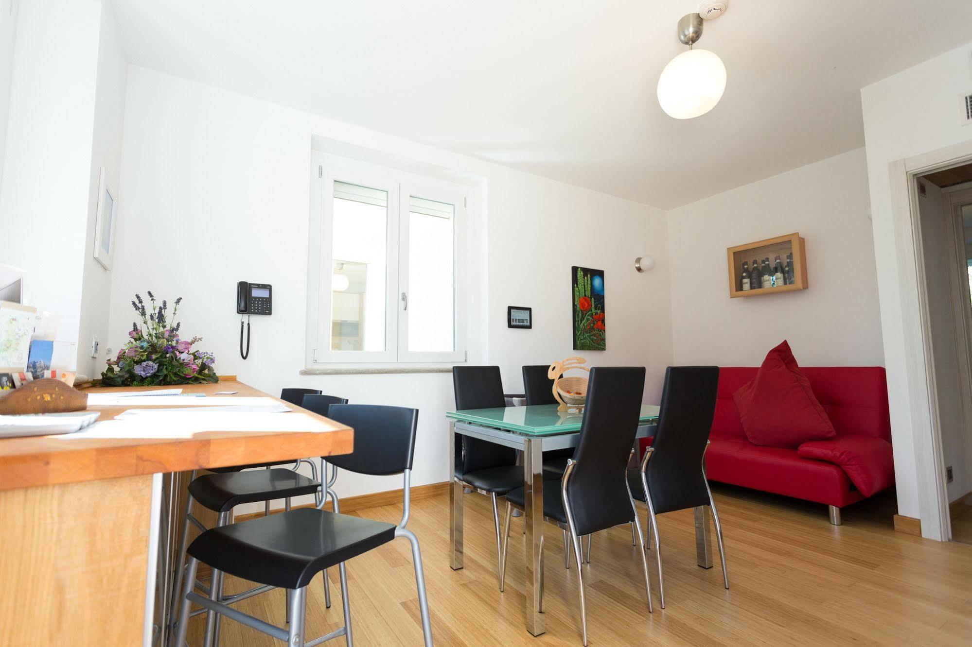 Wellness Suite Na' Canuna' Roddi Buitenkant foto