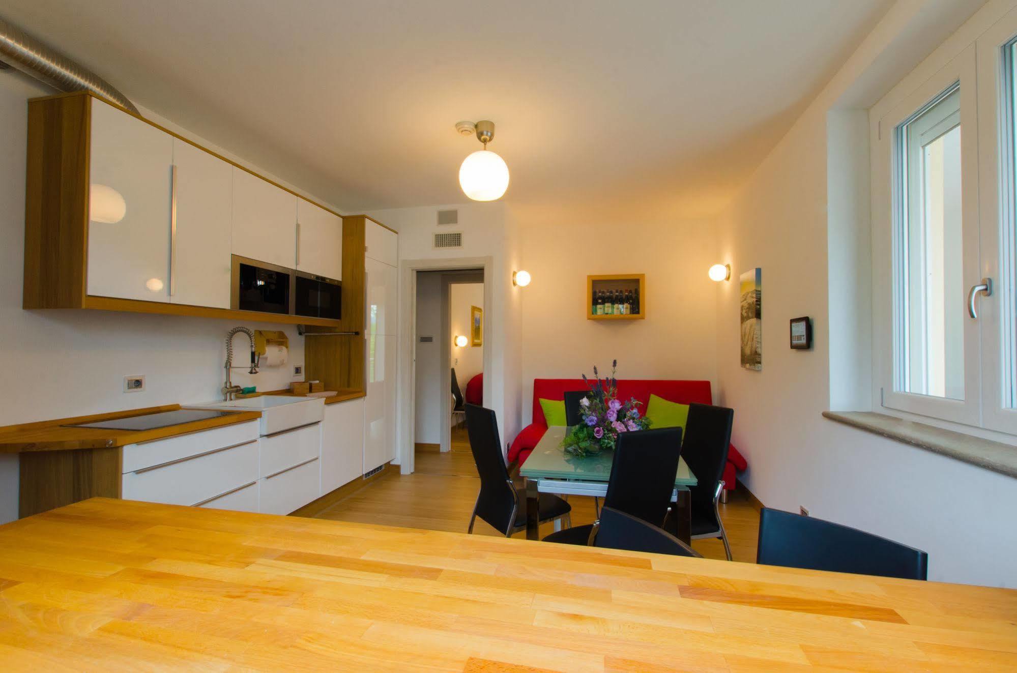 Wellness Suite Na' Canuna' Roddi Buitenkant foto